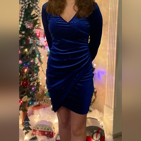 Navy Blue Sparkly Long Sleeve Formal Dress - Picture 3 of 3